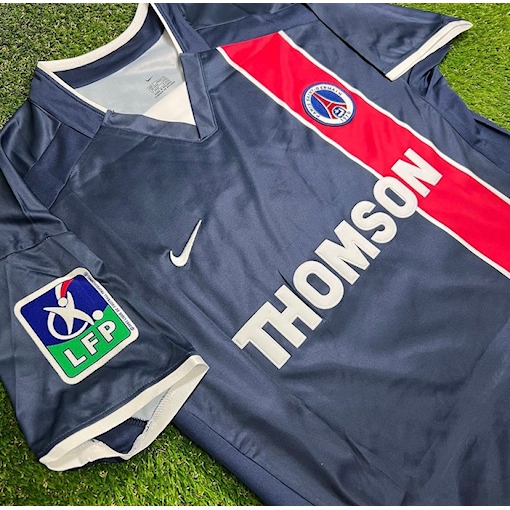 Picture of PSG 02/03 Home Ronaldinho