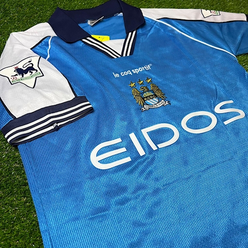 Picture of Manchester City 99/01 Home Haaland