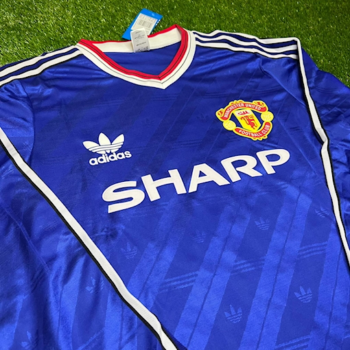 Picture of Manchester United 86/88 Away Long-sleeve