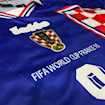 Picture of Croatia 1998 Away šuker