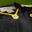 Picture of Real Madrid 99/01 Away
