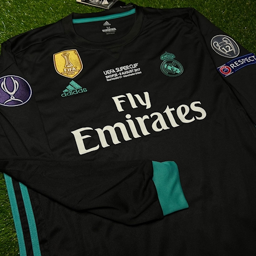 Picture of Real Madrid 17/18 Away Ronaldo Final Long-Sleeve