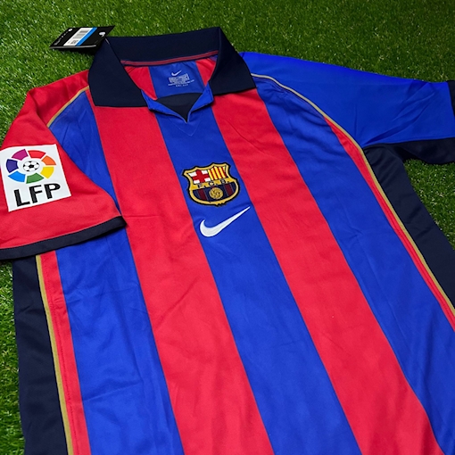 Picture of Barcelona 01/02 Home Rivaldo