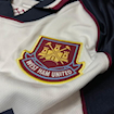 Picture of West Ham 99/00 Away Lampard