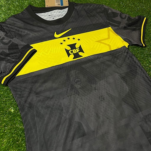 Picture of Brazil Ronaldinho Edition Player Version