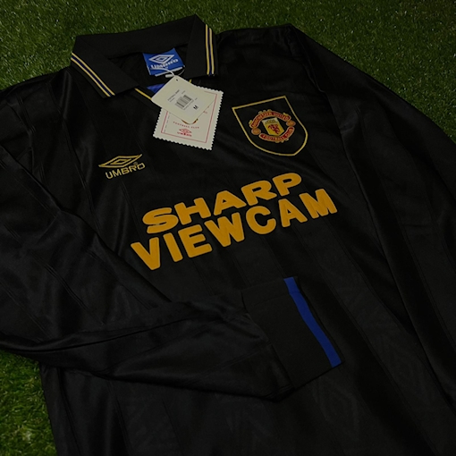 Picture of Manchester United 93/95 Away Long - Sleeve