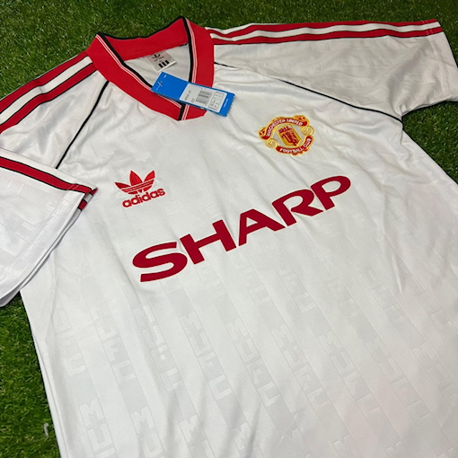 Picture of Manchester United 88/90 Away Robson