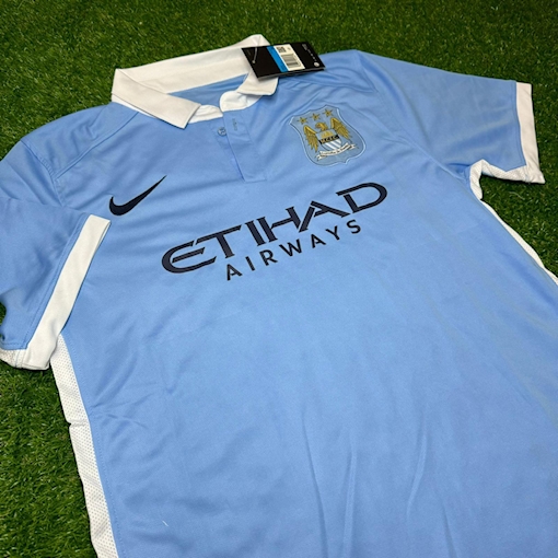 Picture of Manchester City 15/16 Home