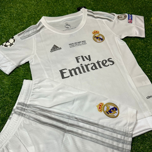 Picture of Real Madrid 15/16 Home Ronaldo Kids