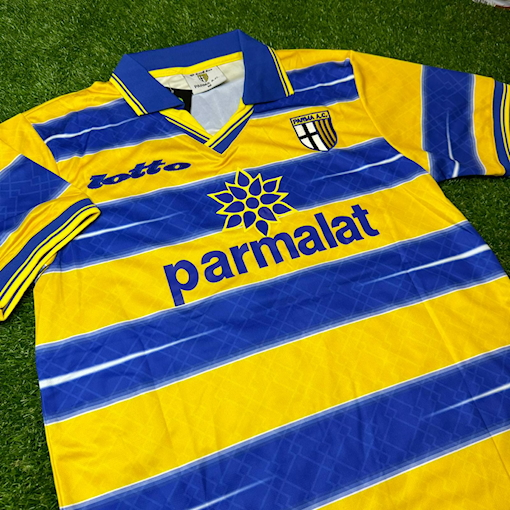 Picture of Parma 98/99 Home Cannavaro