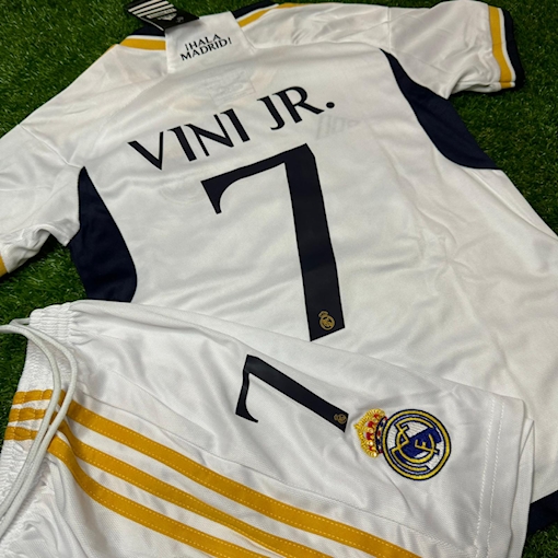 Picture of Real Madrid 23/24 Home Vini JR Final Kids