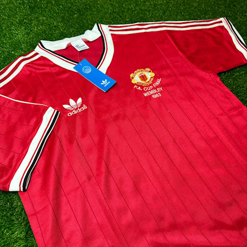 Picture of Manchester United 1983 Home 