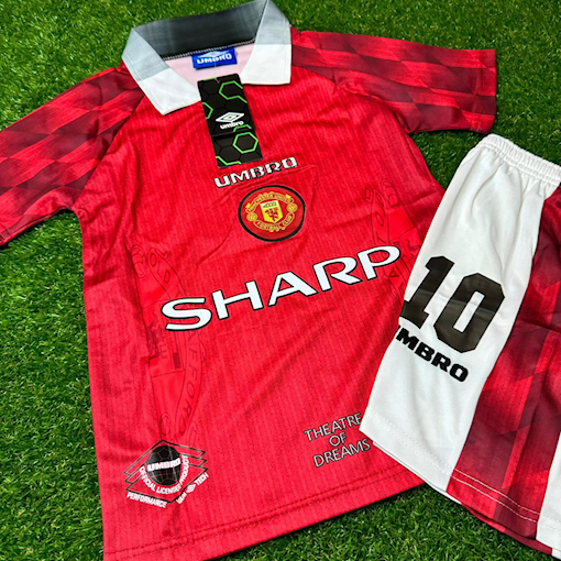 Picture of Manchester United 96/97 Home Beckham Kids  