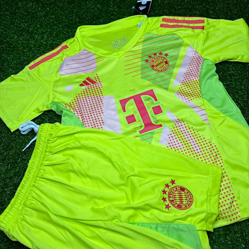 Picture of Bayern Munich 24/25 Goalkeeper Kids