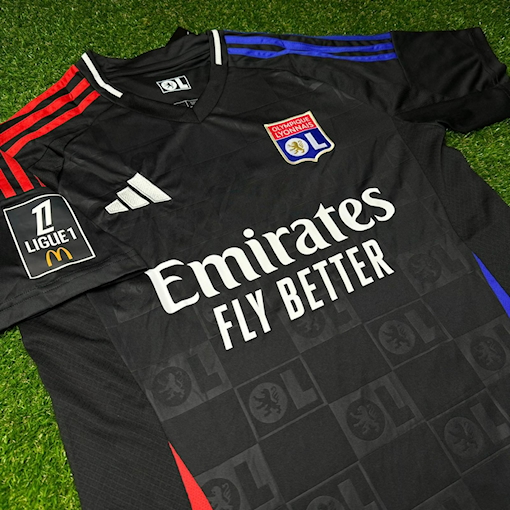 Picture of Lyon 24/25 Away Lacazette