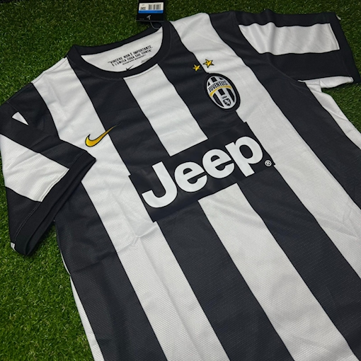 Picture of Juventus 12/13 Home