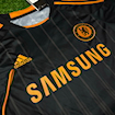 Picture of Chelsea 10/11 Away Drogba