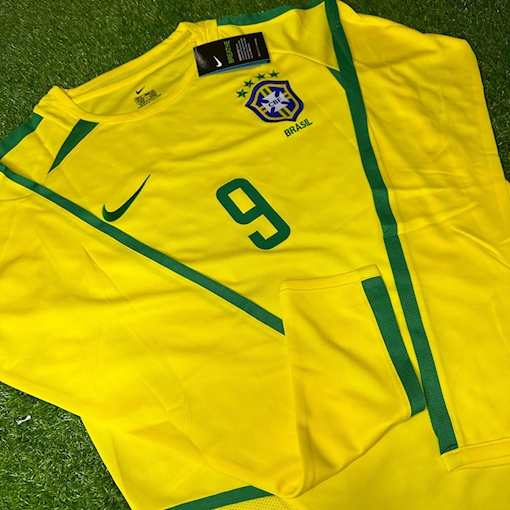 Picture of Brazil 2002 Home Ronaldo Long - Sleeve