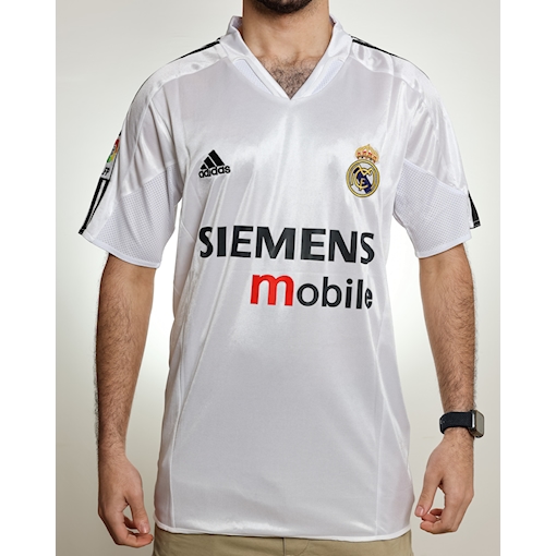 Picture of Real Madrid 03/04 Home Ronaldo
