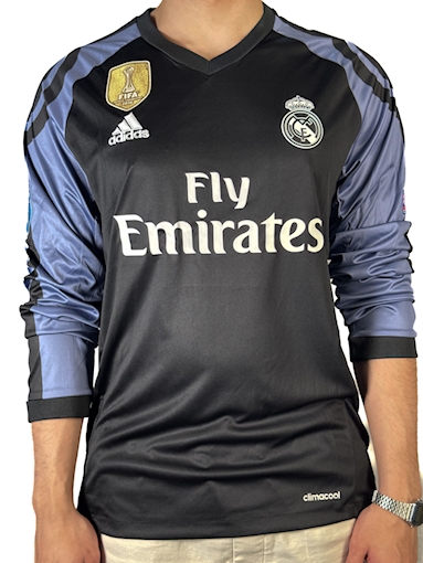 Picture of Real Madrid 16/17 Third Ronaldo