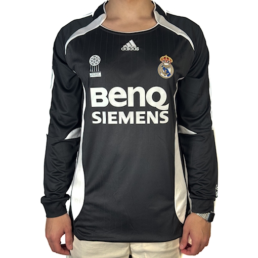 Picture of Real Madrid 06/07 Away Beckham Long Sleeve