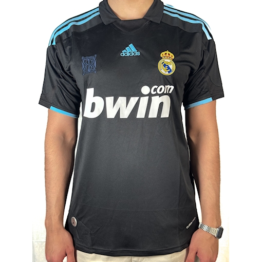 Picture of Real Madrid 09/10 Away