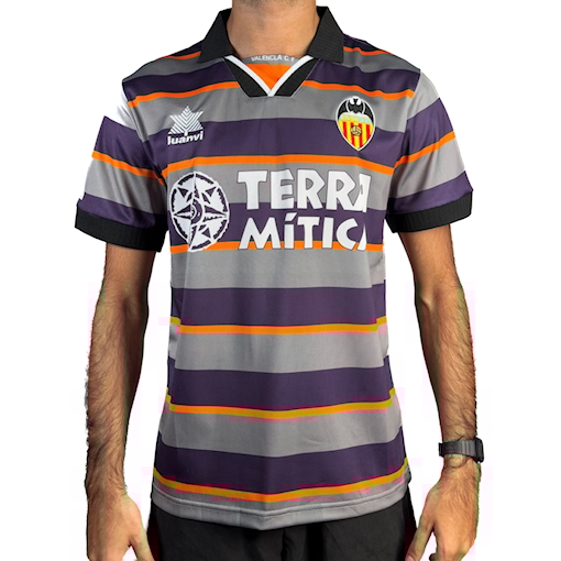 صورة Valencia 99/00 Third