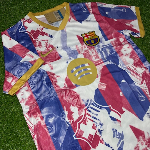 صورة Barcelona 25/26 Legends Tribute Edition