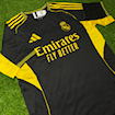 صورة Real Madrid 25/26 Special Edition Black/Yellow