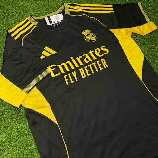 صورة Real Madrid 25/26 Special Edition Black/Yellow