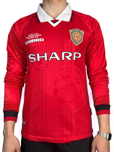 Picture of Manchester United 99/00 Home Final Long-sleeve
