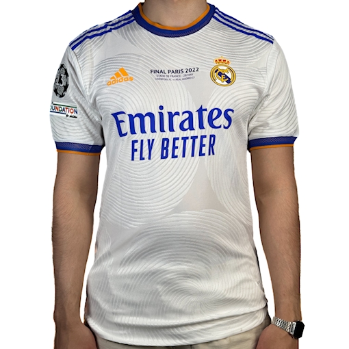 صورة Real Madrid 21/22 Home Final Benzema Player Version