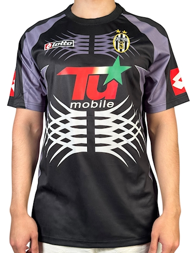 Picture of Juventus 01/02 Goalkeeper Buffon