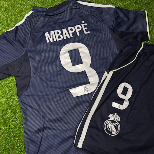 صورة Real Madrid 25/26 Away Mbappé Kids