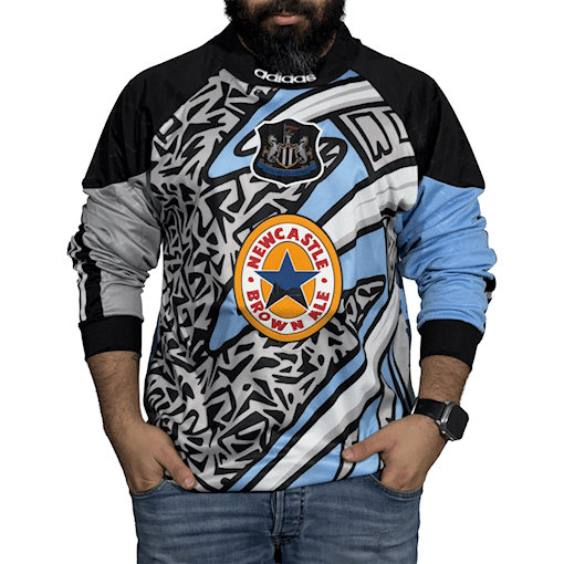 Picture of Newcastle 95/96 Goalkeeper Blue/Grey