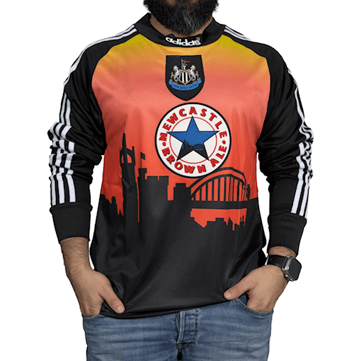 Picture of Newcastle 96/97 Goalkeeper Long - Sleeve 